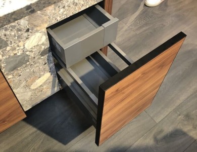 mobile bagno rustico con legno massello